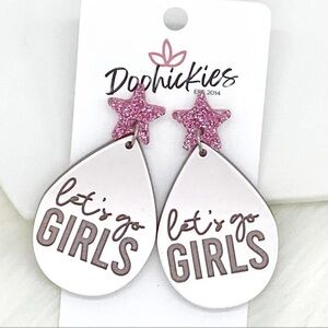 Pink Star Earrings “Let’s Go Girls”